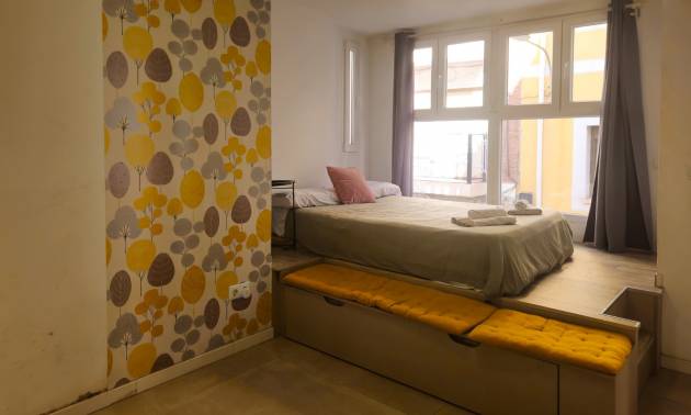 Gebäude - Gebraucht - Alicante - Centro