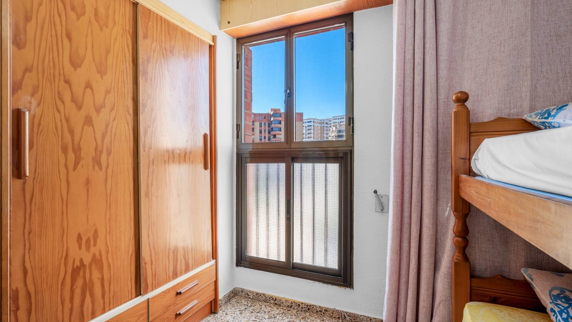 Gebraucht - Apartamento - Arenales del Sol - Segunda linea playa