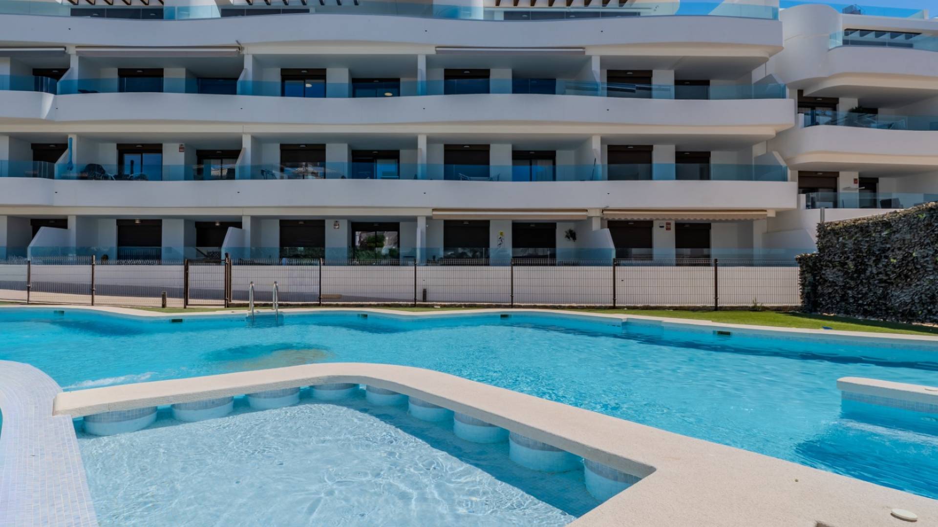 Gebraucht - Apartamento - Orihuela Costa - Playa Flamenca