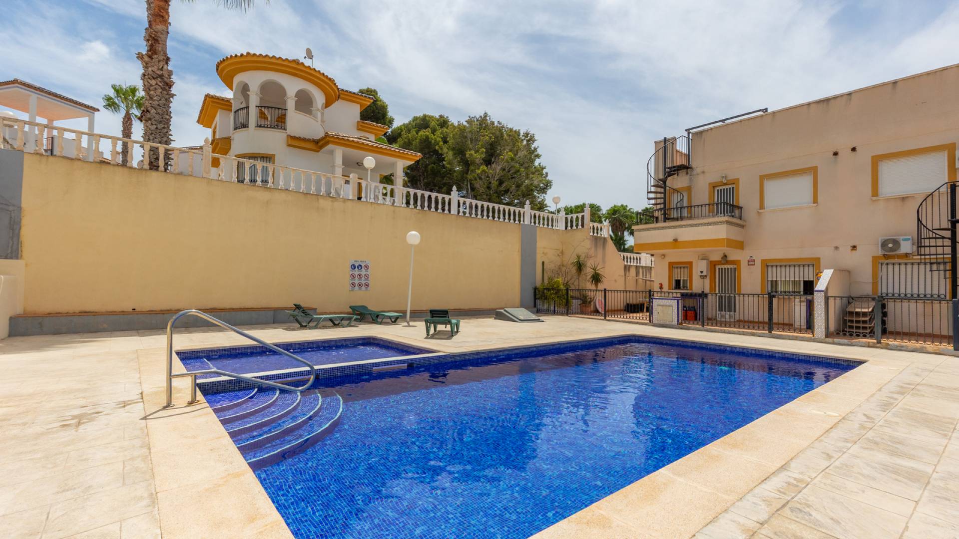 Gebraucht - Apartamento - Orihuela Costa - Villamartín