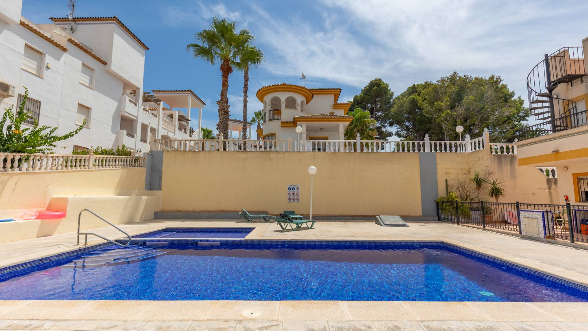 Gebraucht - Apartamento - Orihuela Costa - Villamartín