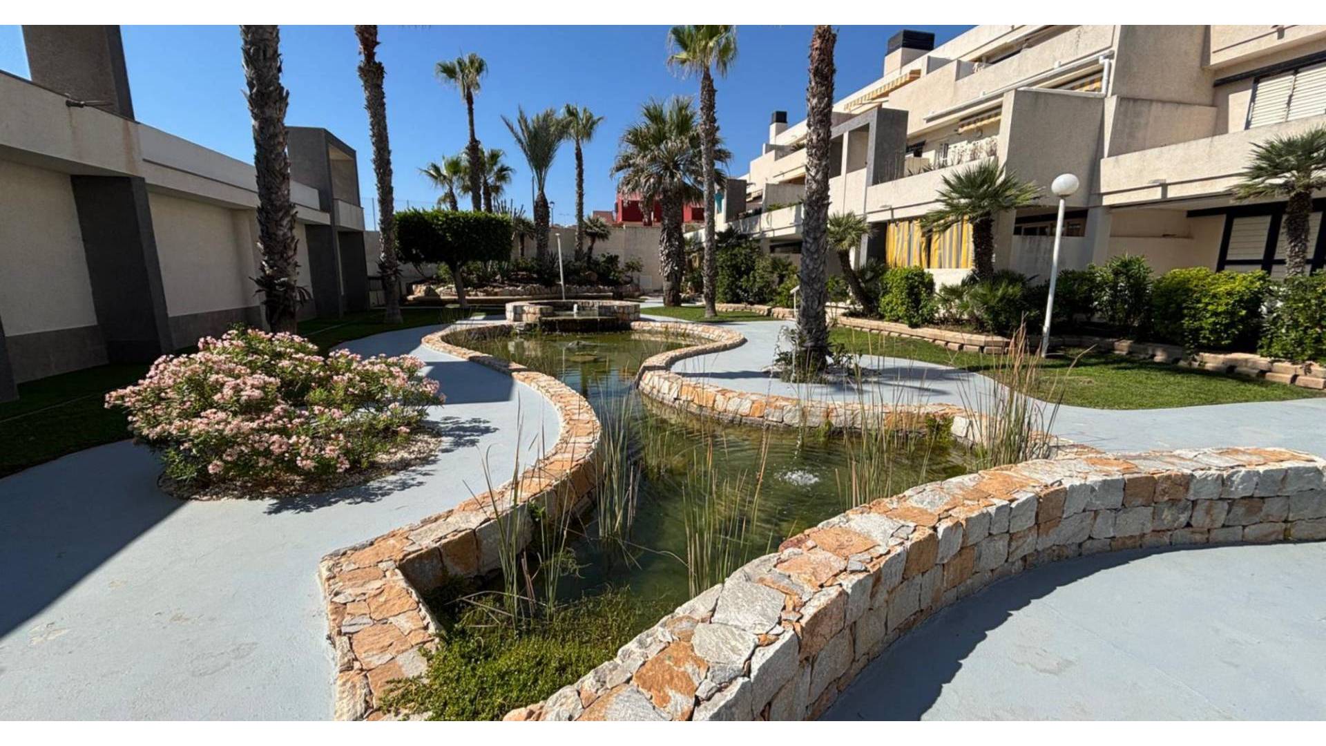 Gebraucht - Apartamento - Torrevieja - La Mata