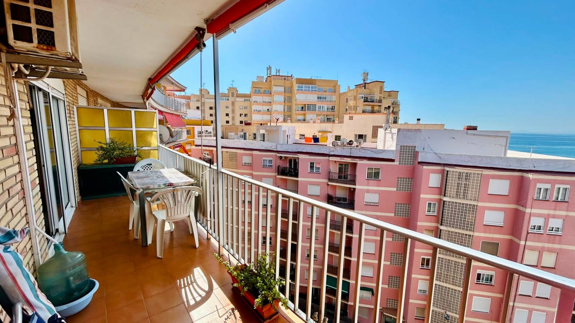 Gebraucht - Apartamento - Torrevieja - Playa de los Locos