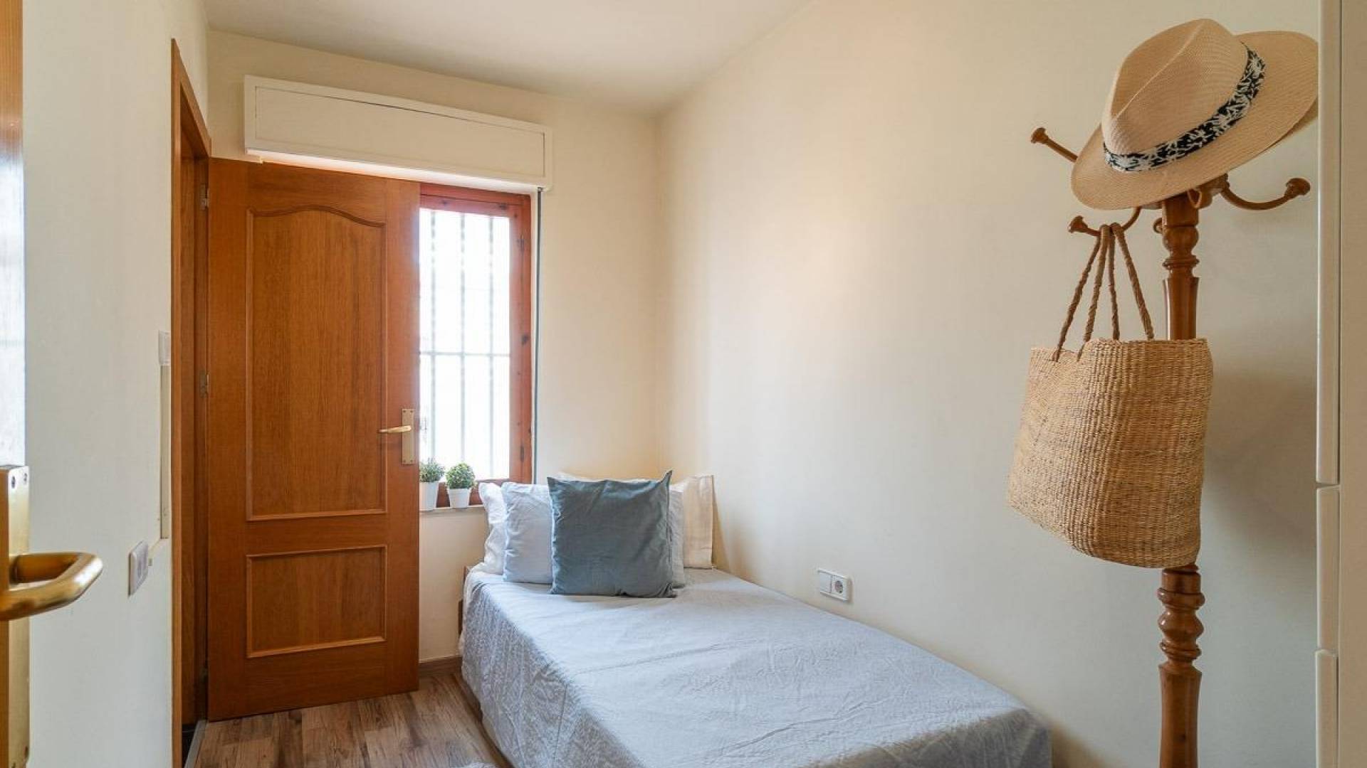 Gebraucht - Apartamento - Torrevieja - Playa de los Naufragos