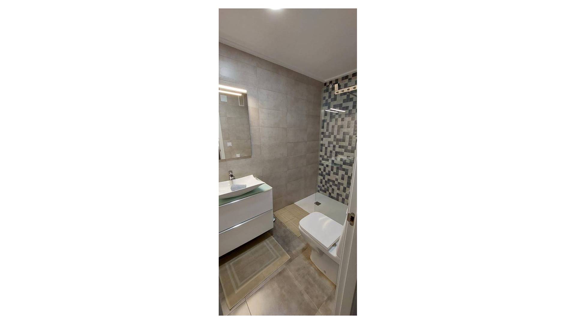 Gebraucht - Apartamento - Torrevieja - Playa del Acequión