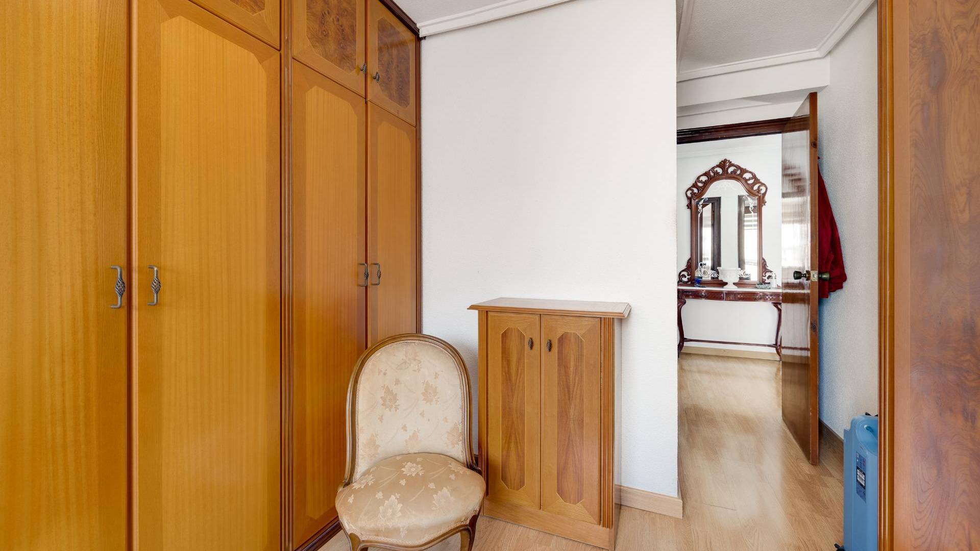 Gebraucht - Apartamento - Torrevieja - Playa del Cura