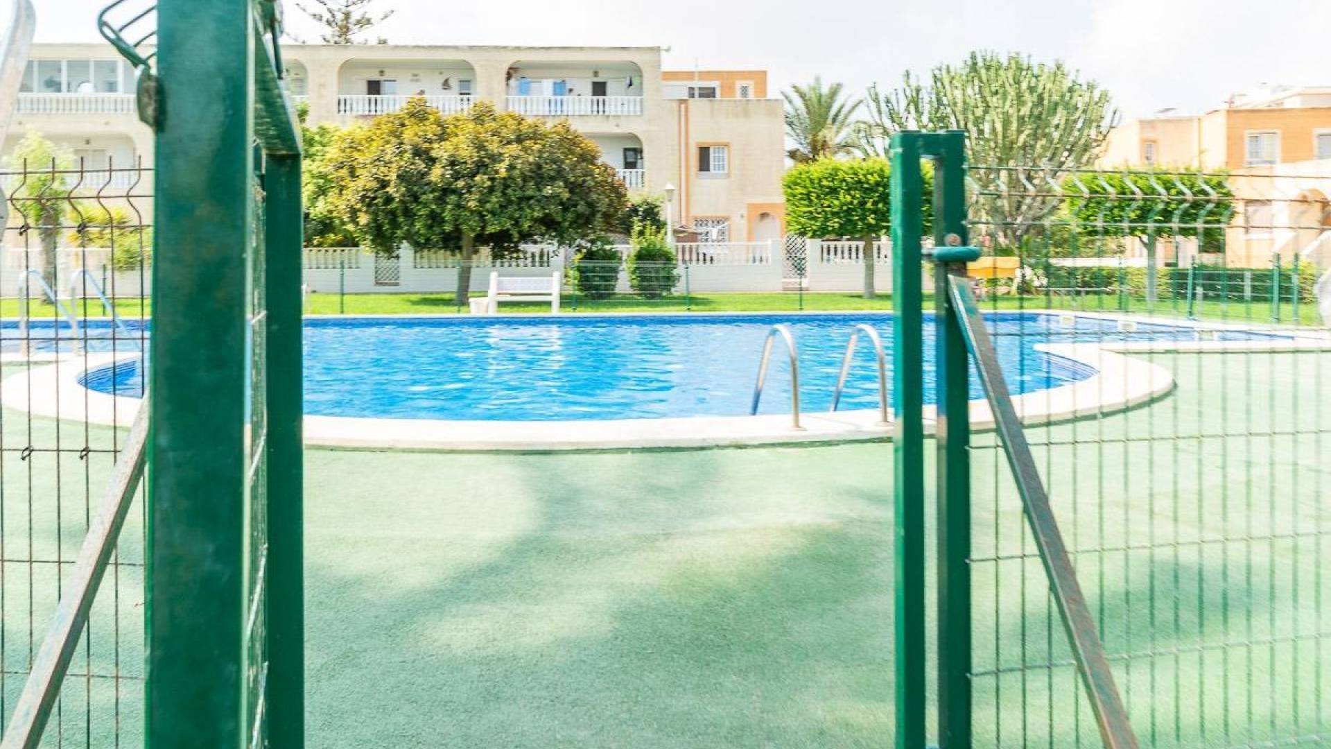 Gebraucht - Apartamento - Torrevieja - Torreblanca