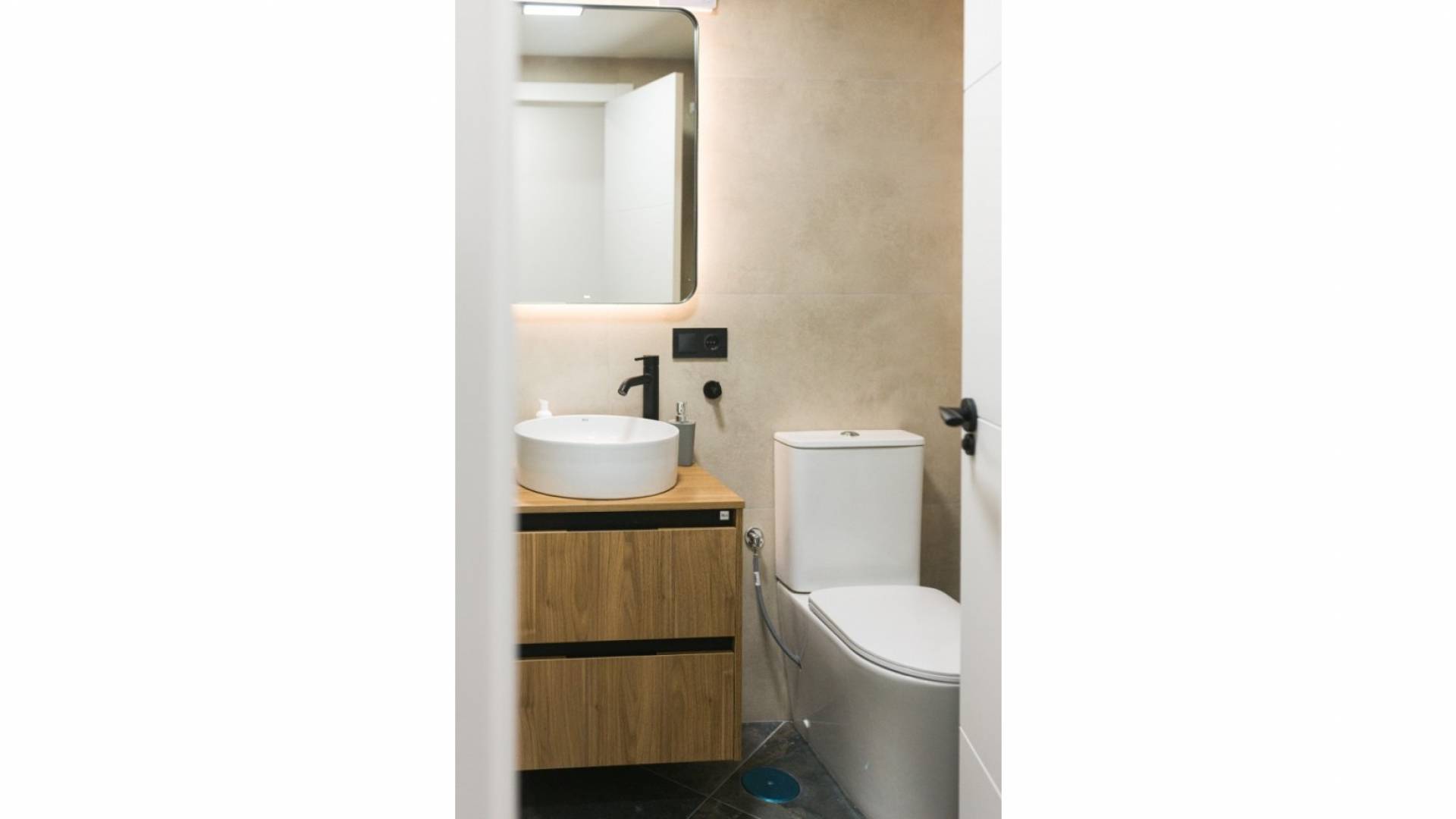 Gebraucht - Apartamento - Torrevieja