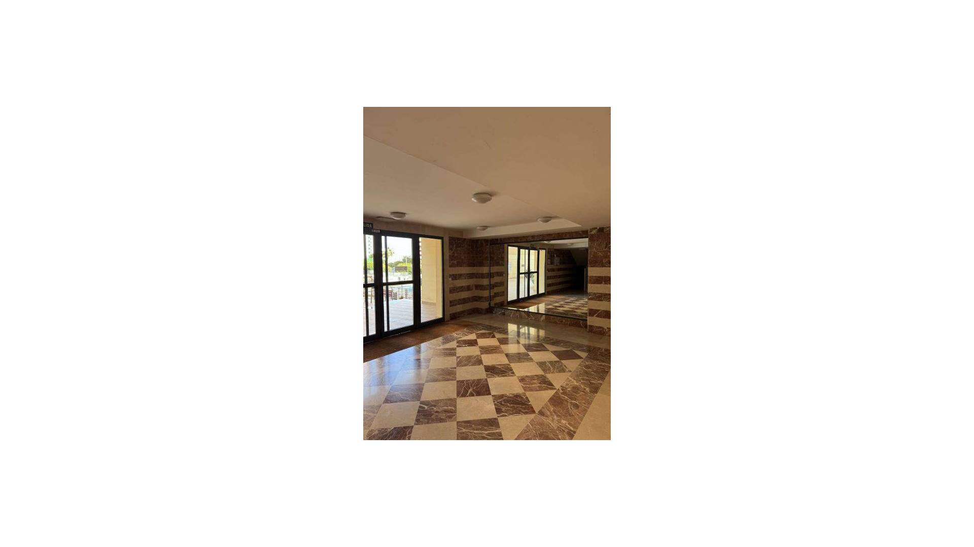 Gebraucht - Apartamento - Villajoyosa - La Cala