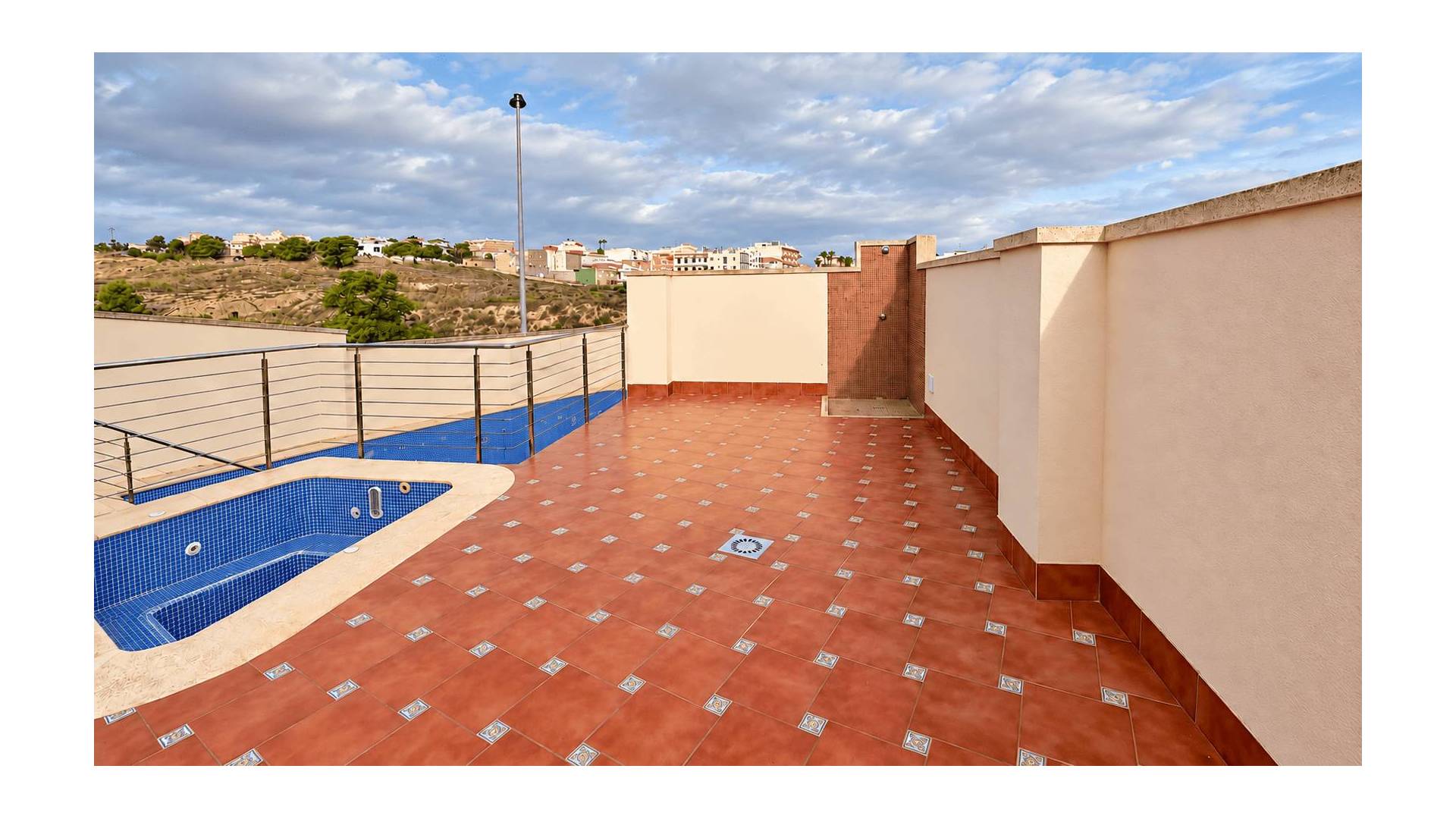 Gebraucht - Casa o Chalet Independiente - San Miguel de Salinas - 