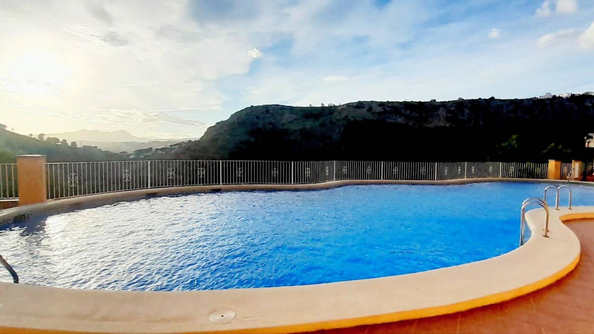 Gebraucht - Doppelhaushälfte -  - Benitachell