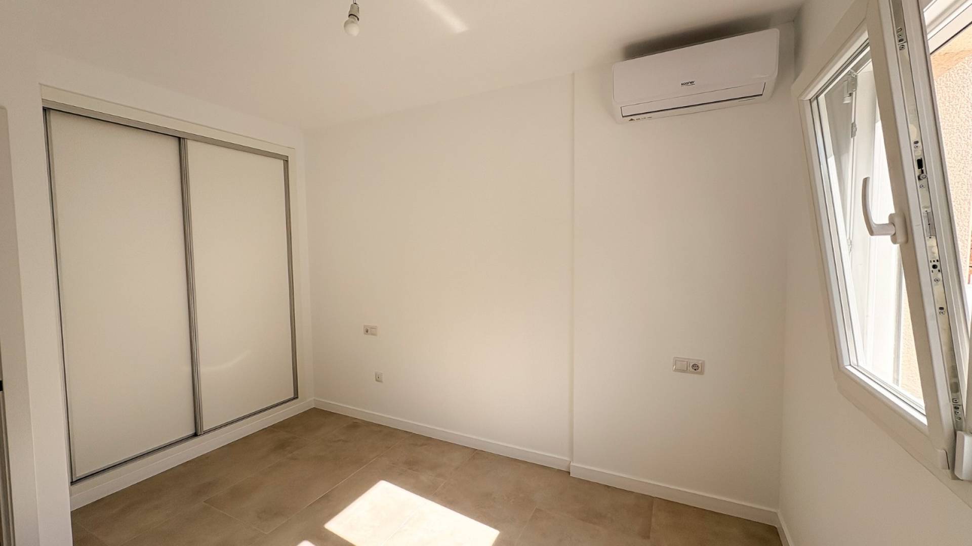 Gebraucht - Doppelhaushälfte - El Campello - Pueblo Acantilado - Venta Lanuza