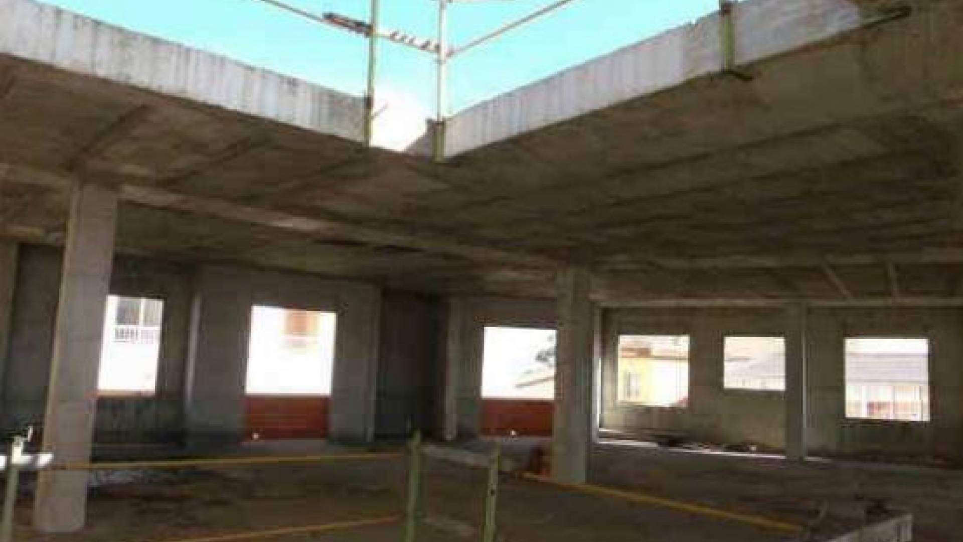 Gebraucht - Edificio - Los Montesinos - Centro