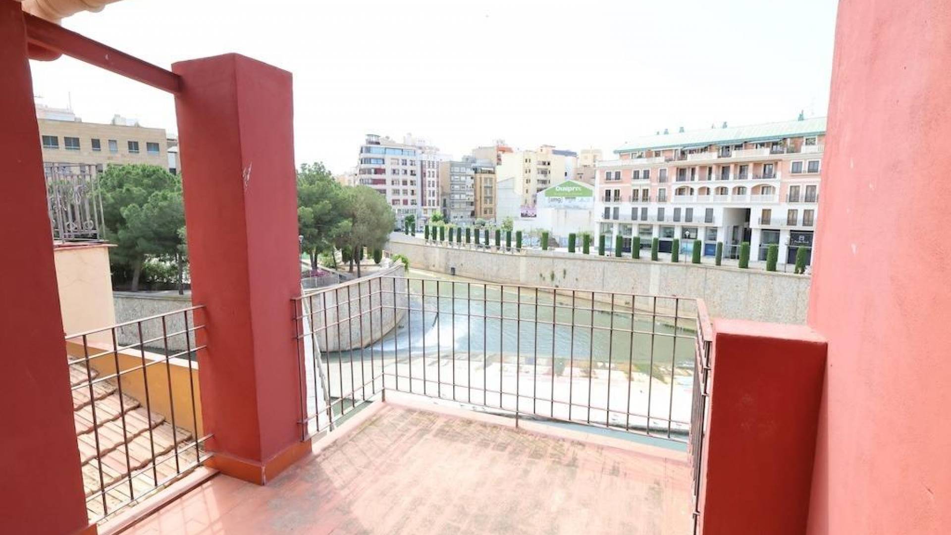 Gebraucht - Einzigartiges Gebäude - Orihuela - Zona Centro