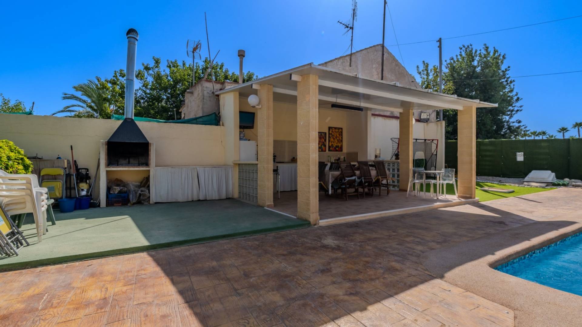Gebraucht - Finca Landgrundstück - Almoradi - Almoradí