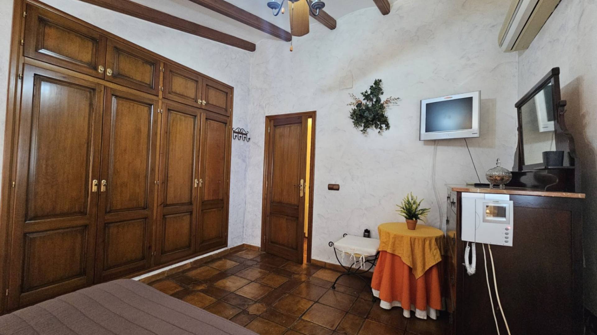 Gebraucht - Finca Landgrundstück - Calpe