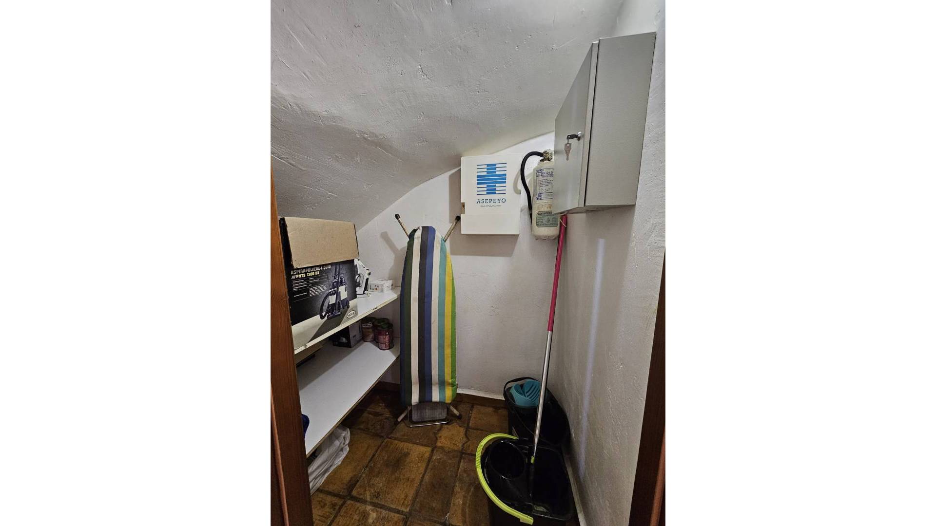 Gebraucht - Finca Landgrundstück - Calpe