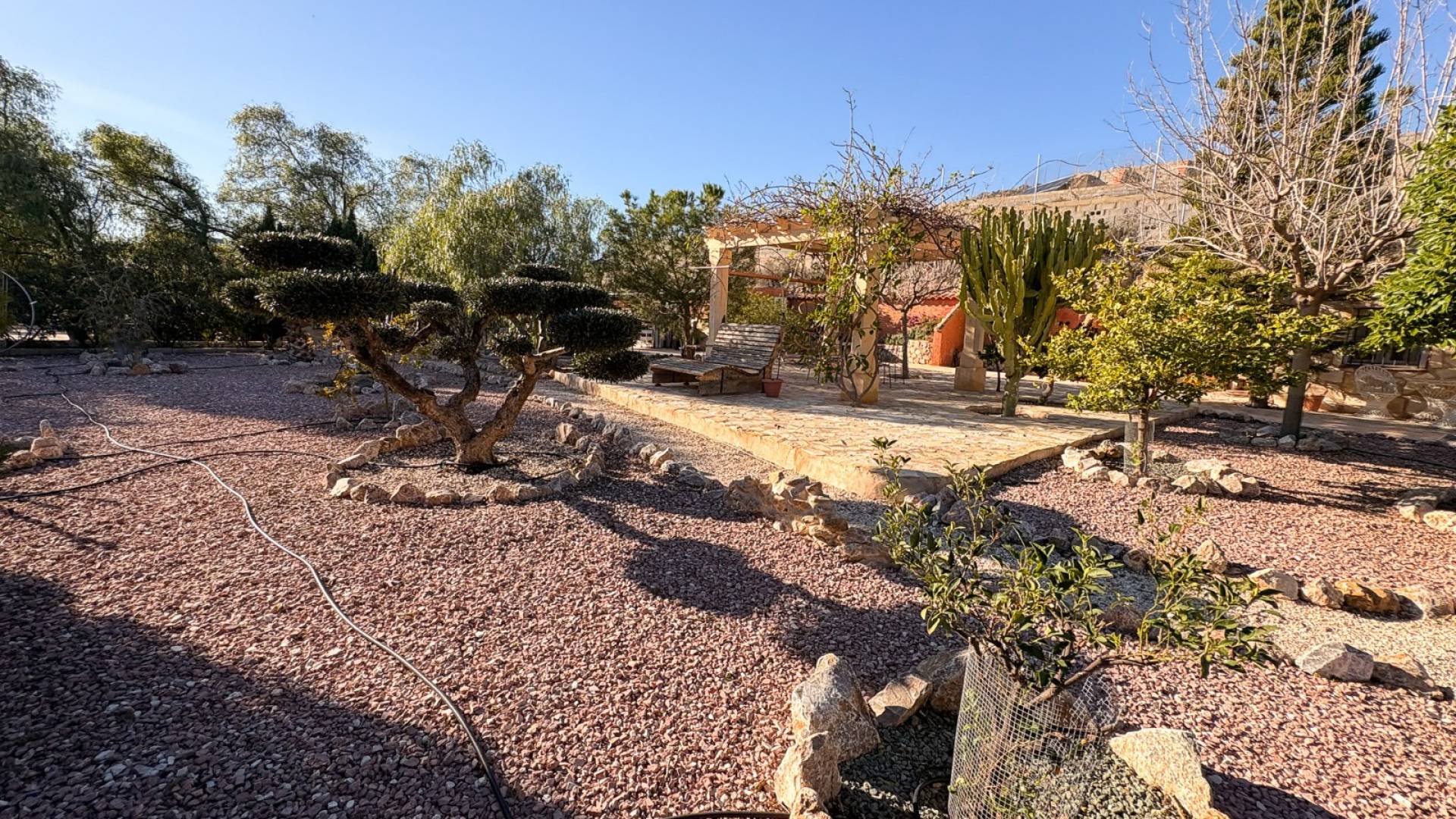 Gebraucht - Finca Landgrundstück - Crevillente