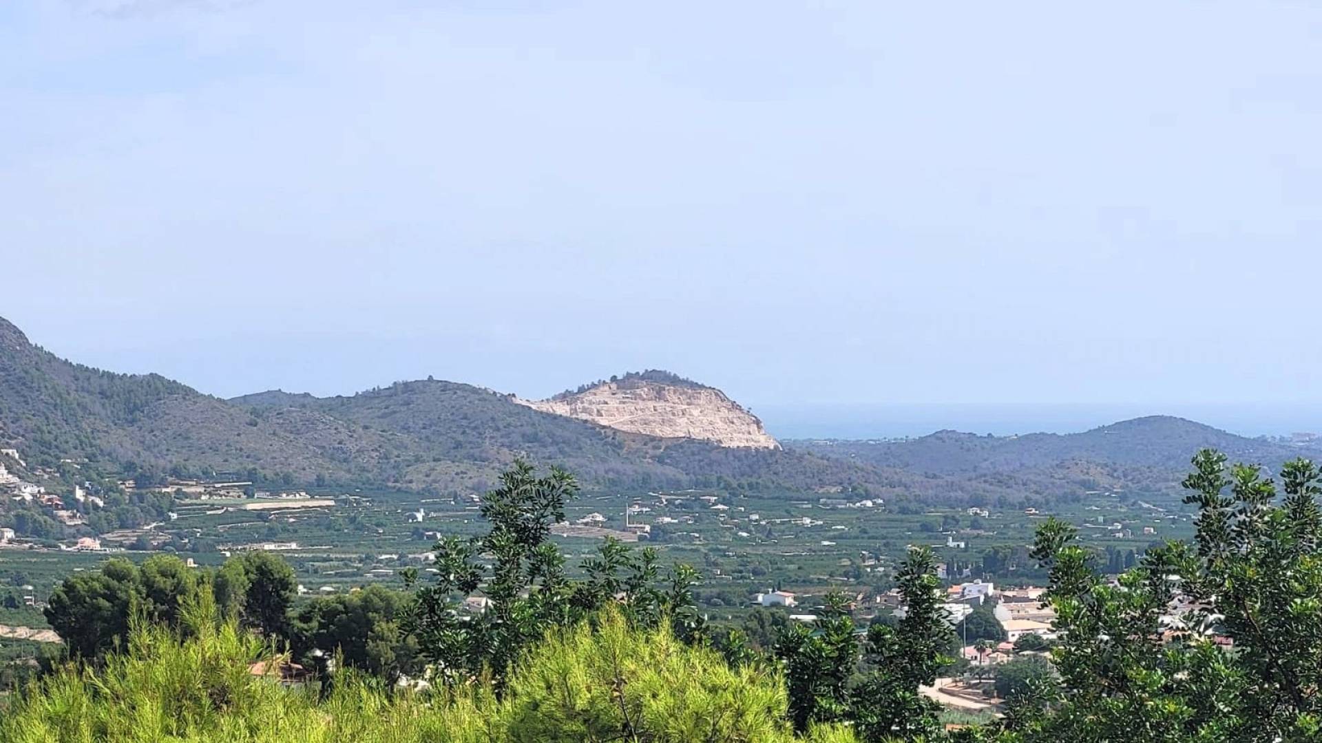 Gebraucht - Finca Landgrundstück - Pego