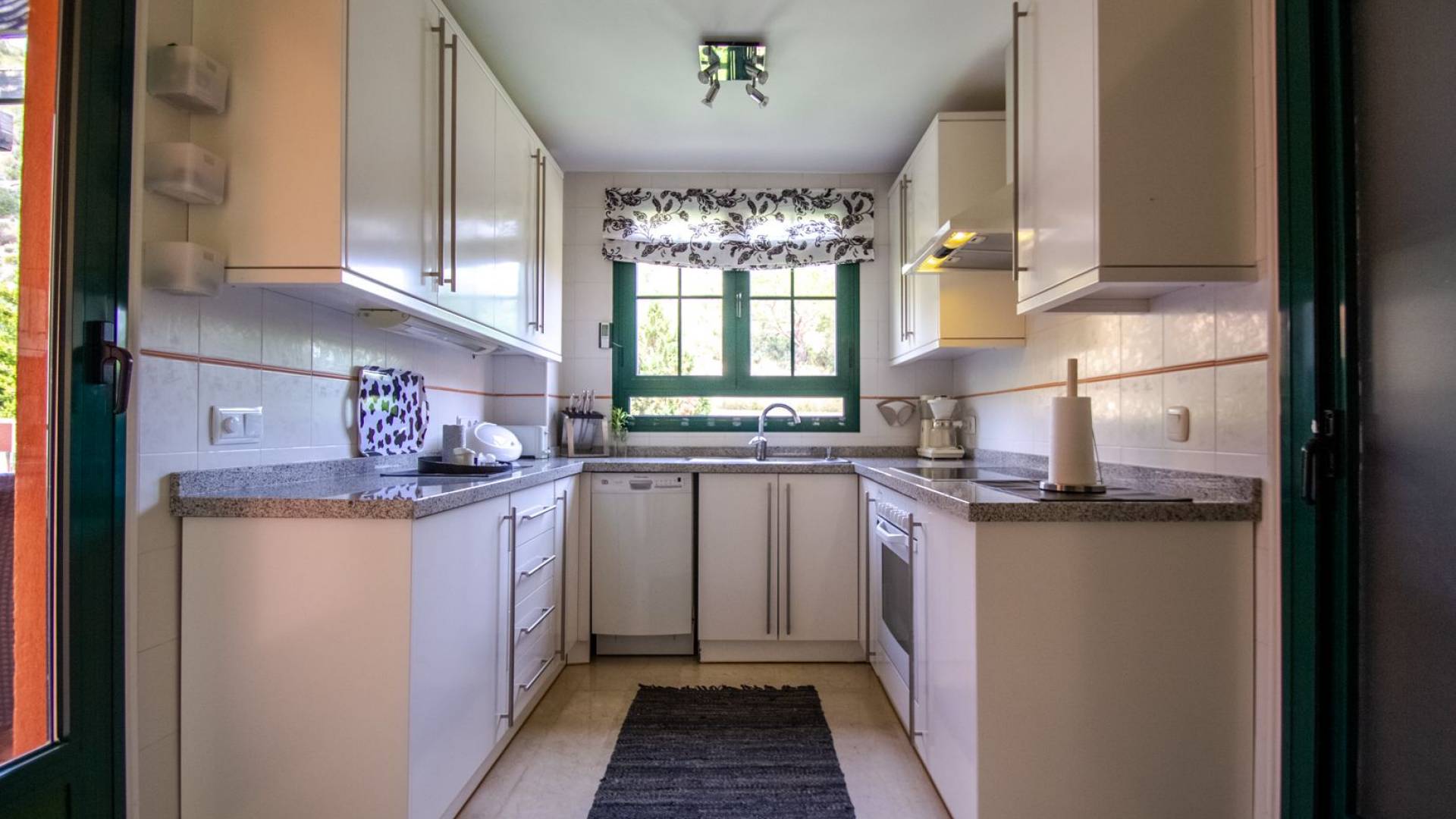 Gebraucht - - - Finestrat