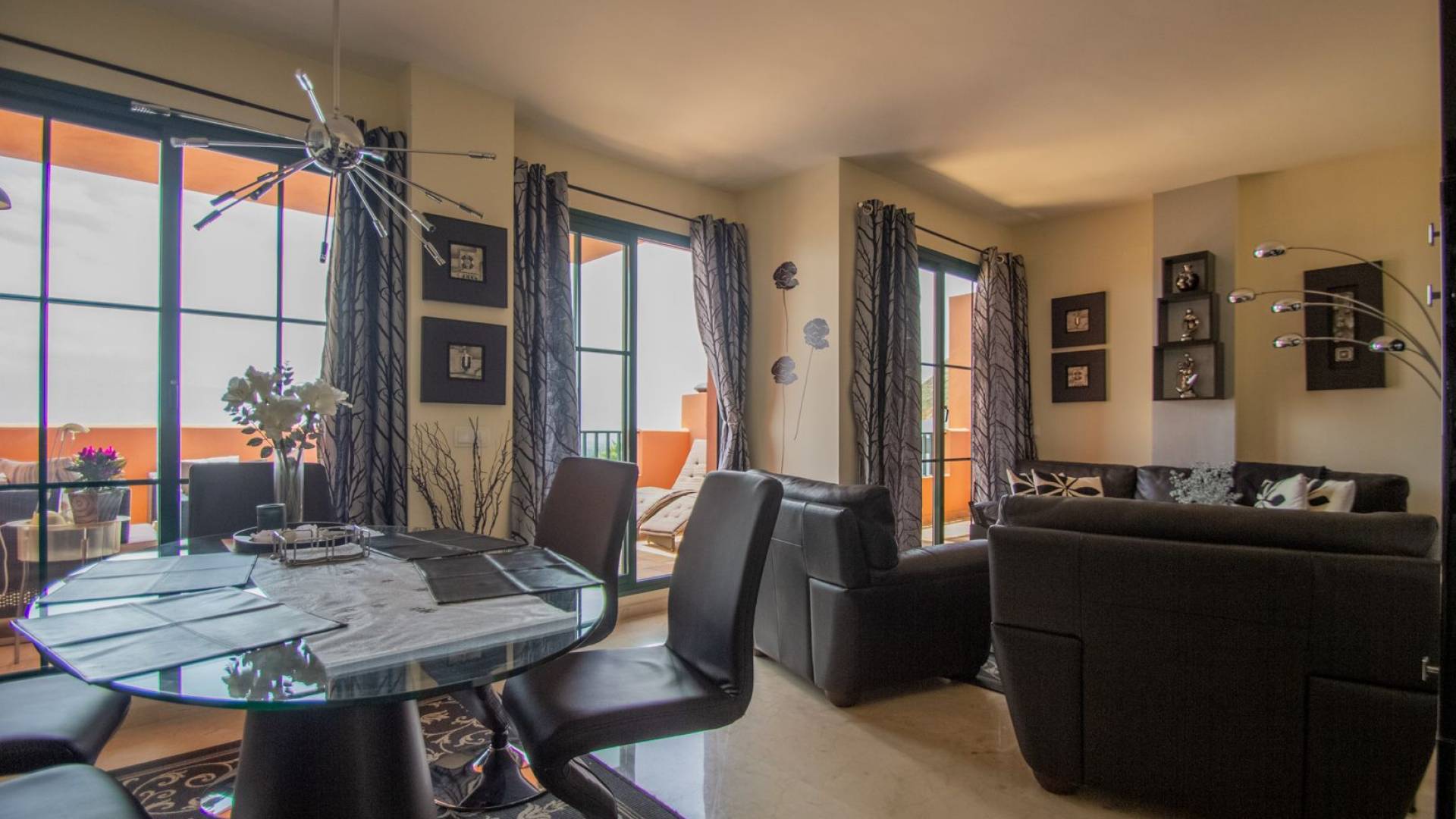 Gebraucht - - - Finestrat