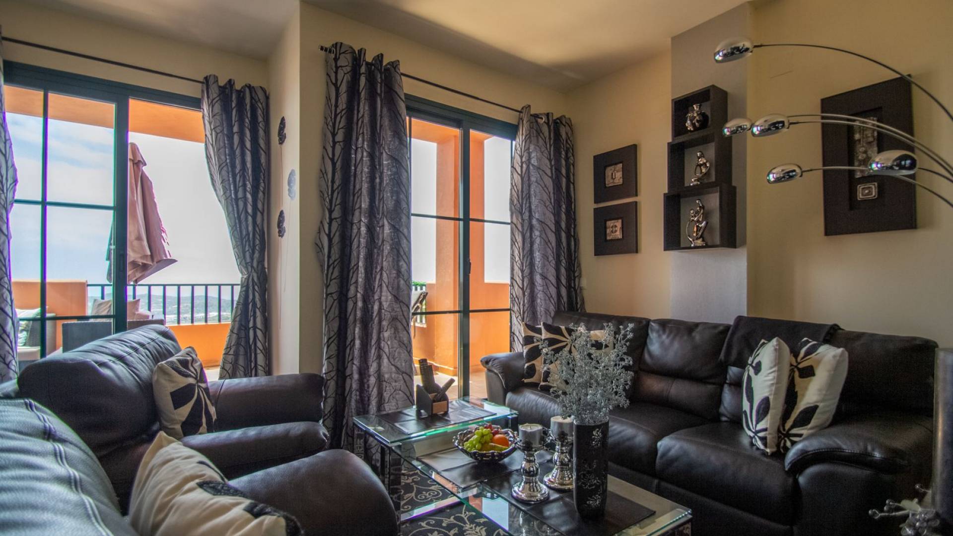 Gebraucht - - - Finestrat