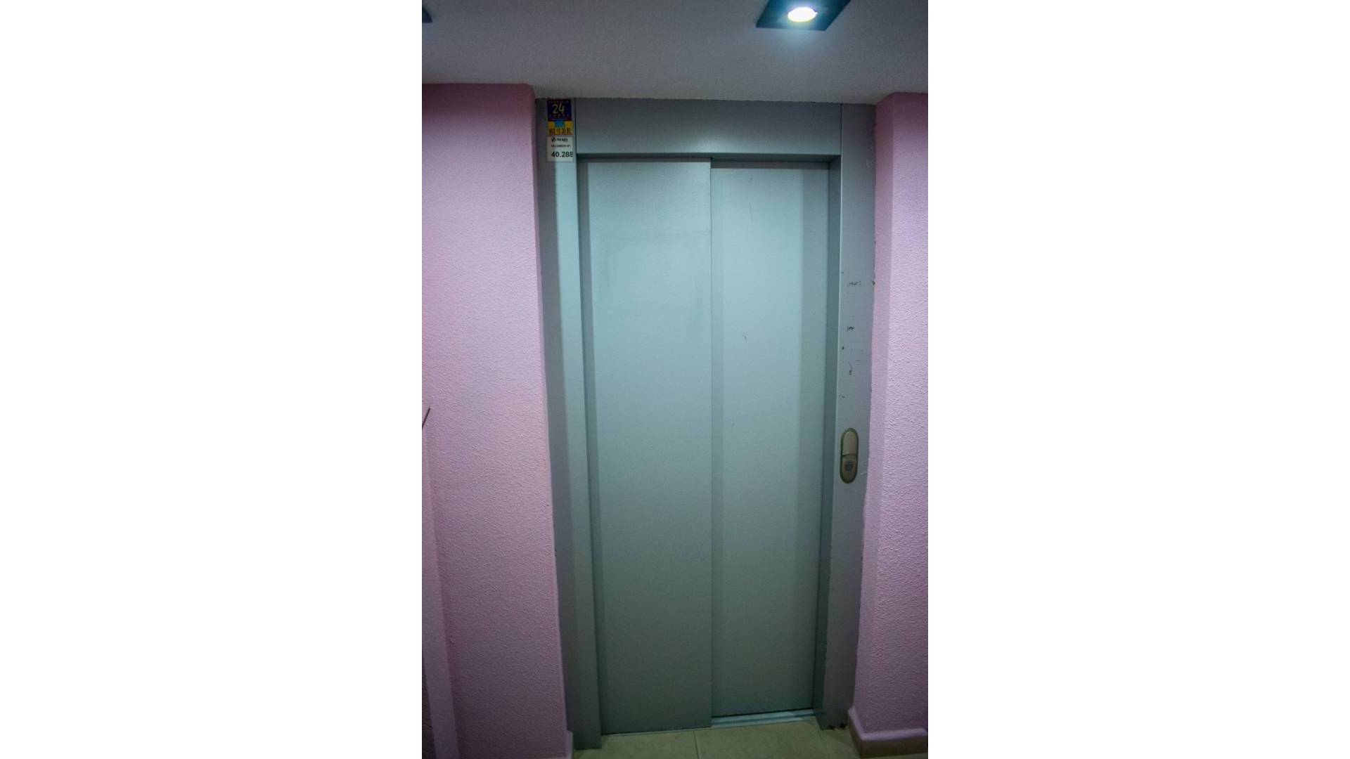 Gebraucht - Gebäude - Los Alcázares