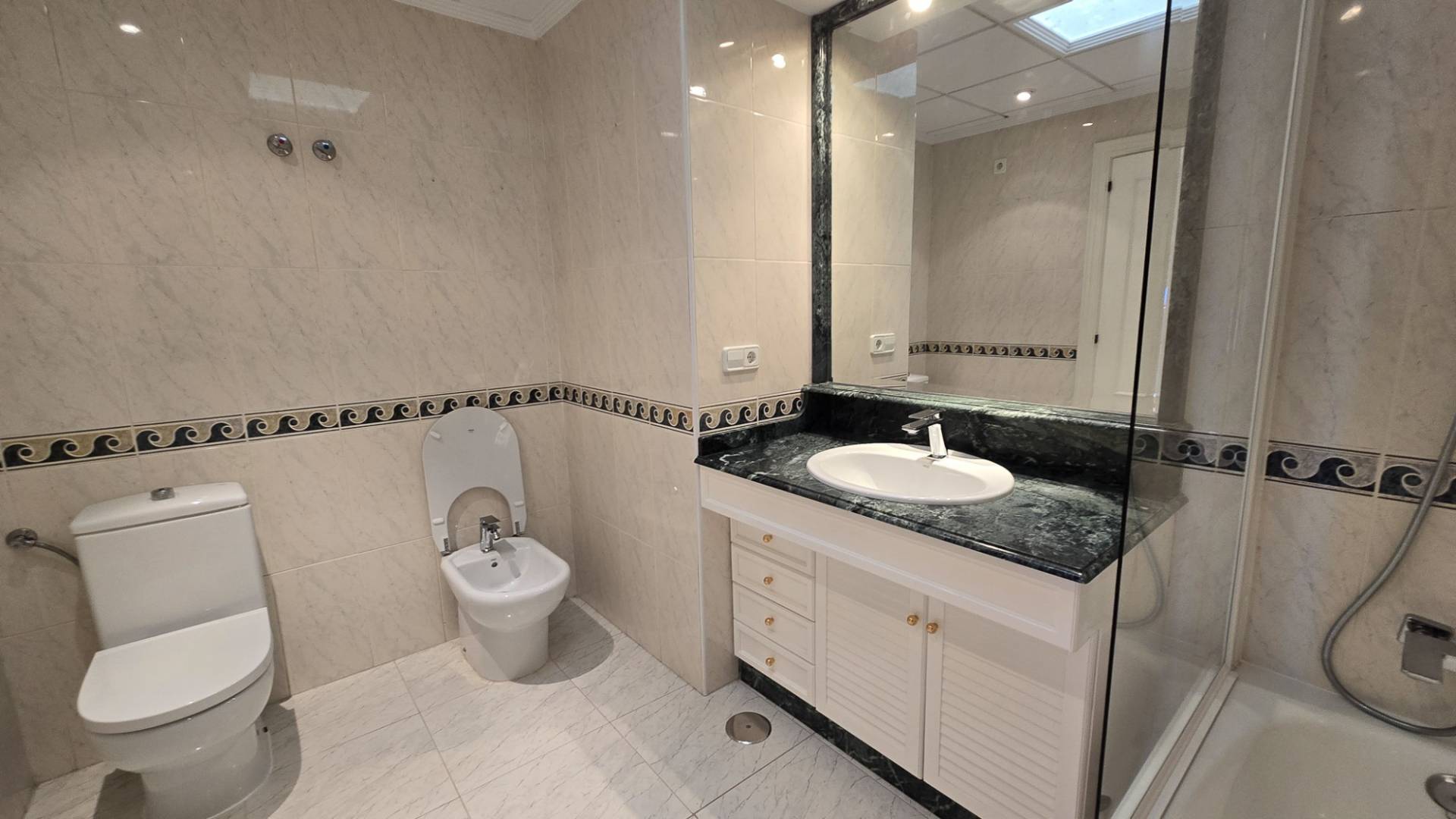 Gebraucht - Gefüllt - El Campello