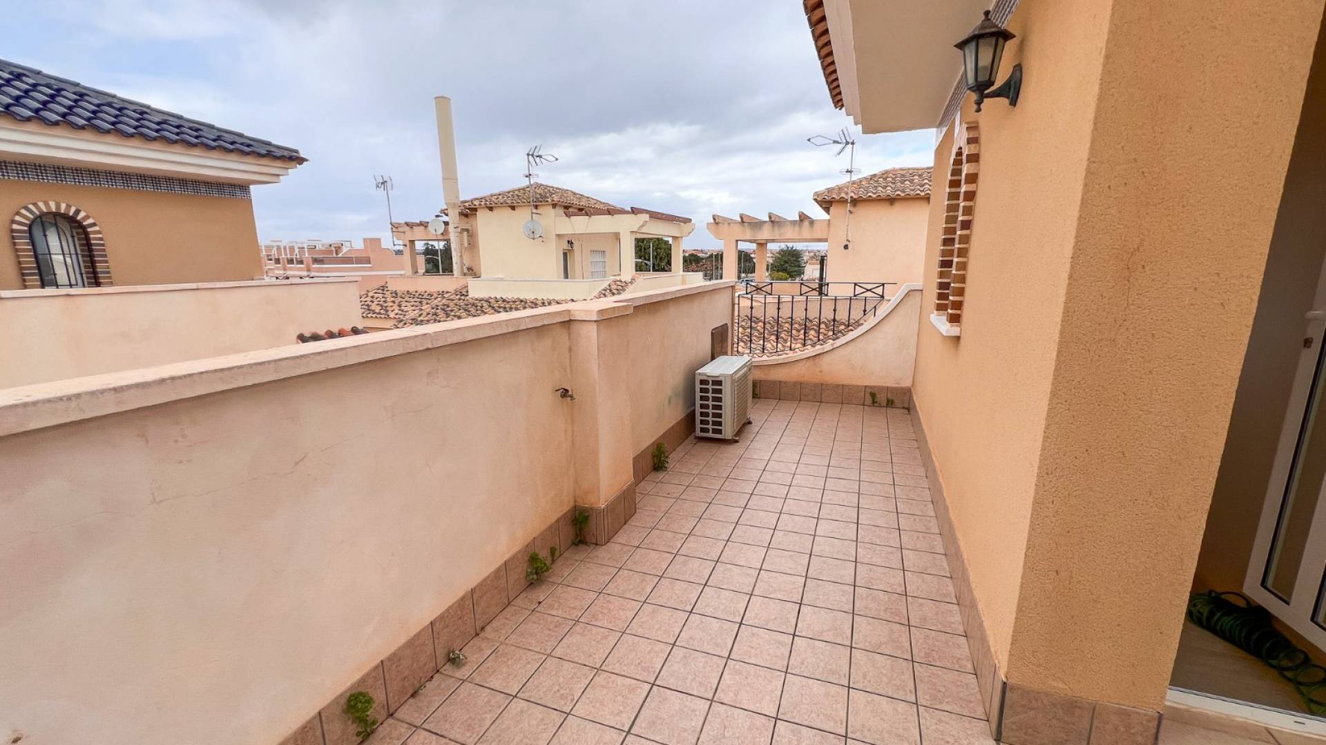 Gebraucht - Gefüllt - Pilar de la Horadada