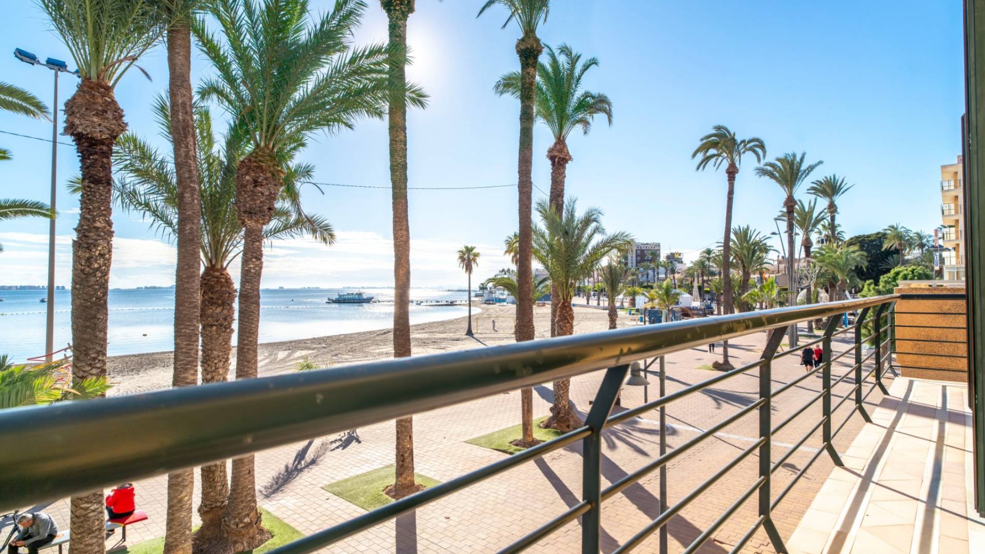 Gebraucht - Gefüllt - Santiago de la Ribera - 