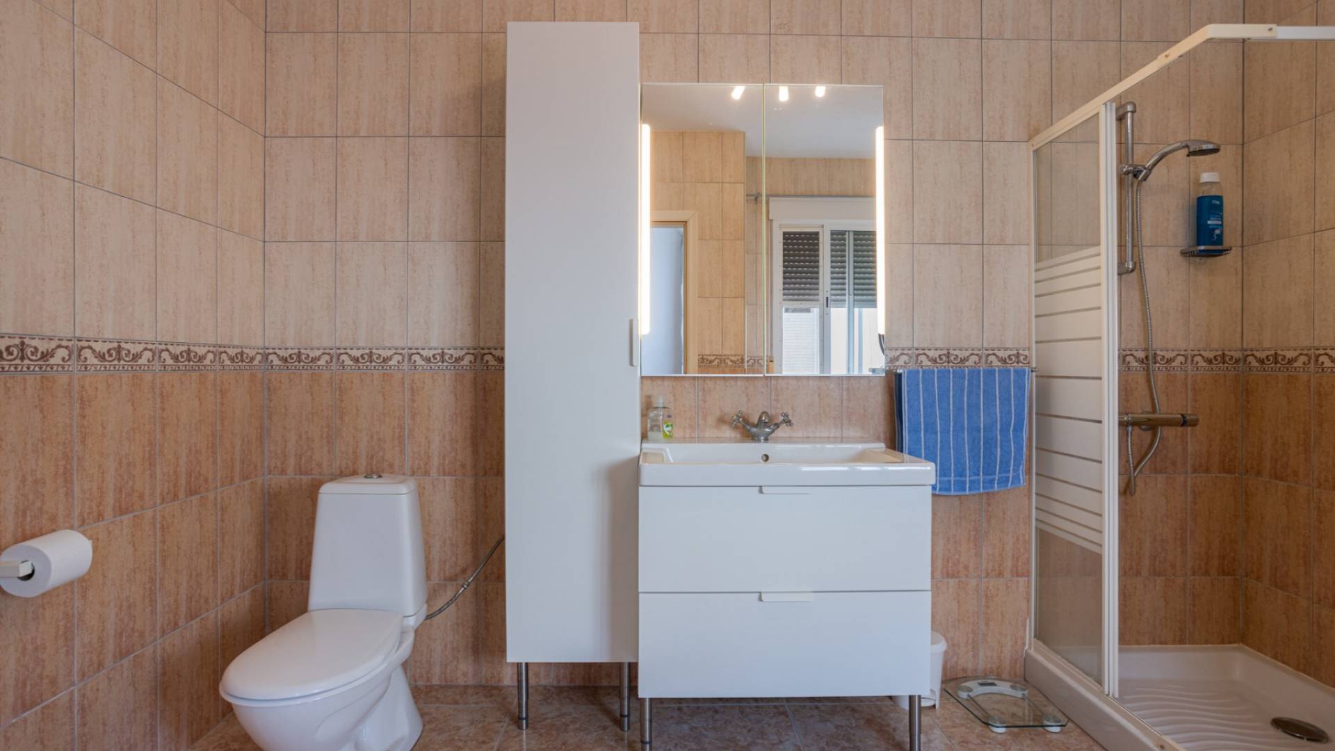 Gebraucht - Gefüllt - Torrevieja - La siesta