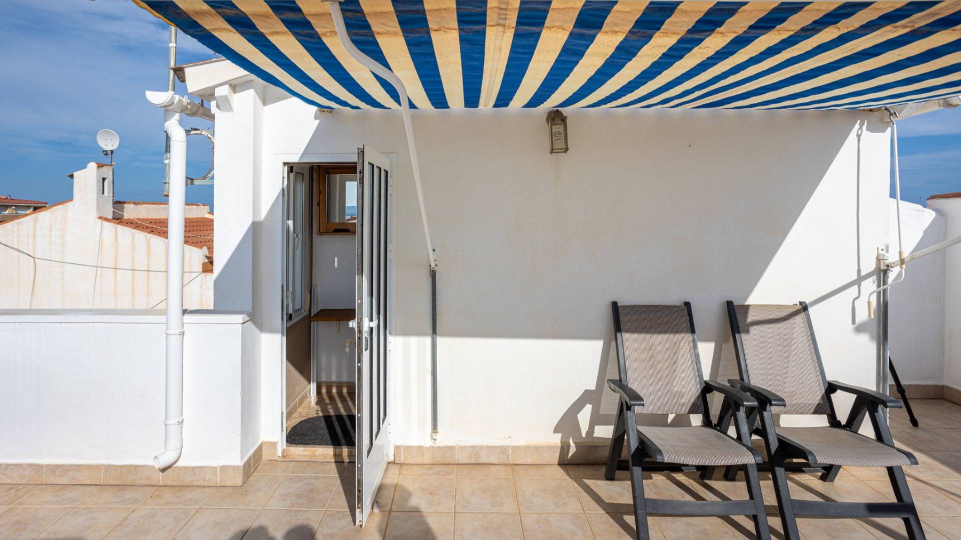 Gebraucht - Gefüllt - Torrevieja - La siesta