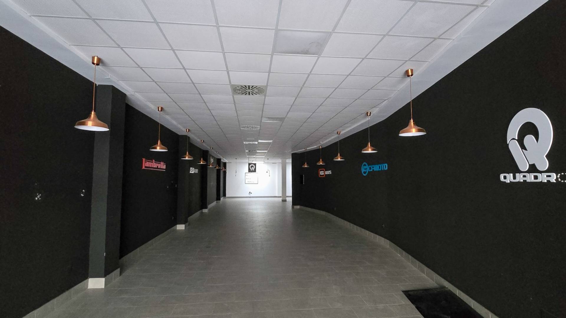 Gebraucht - Locaux commerciaux - Guardamar del Segura - Centro