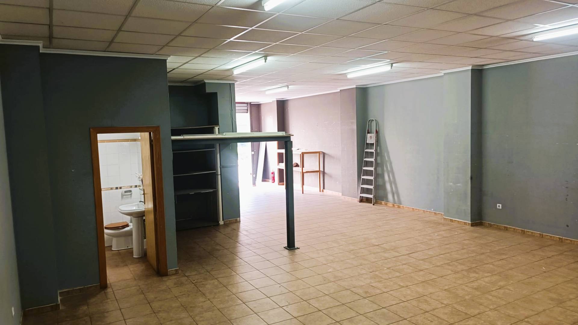 Gebraucht - Locaux commerciaux - Teulada - Pueblo