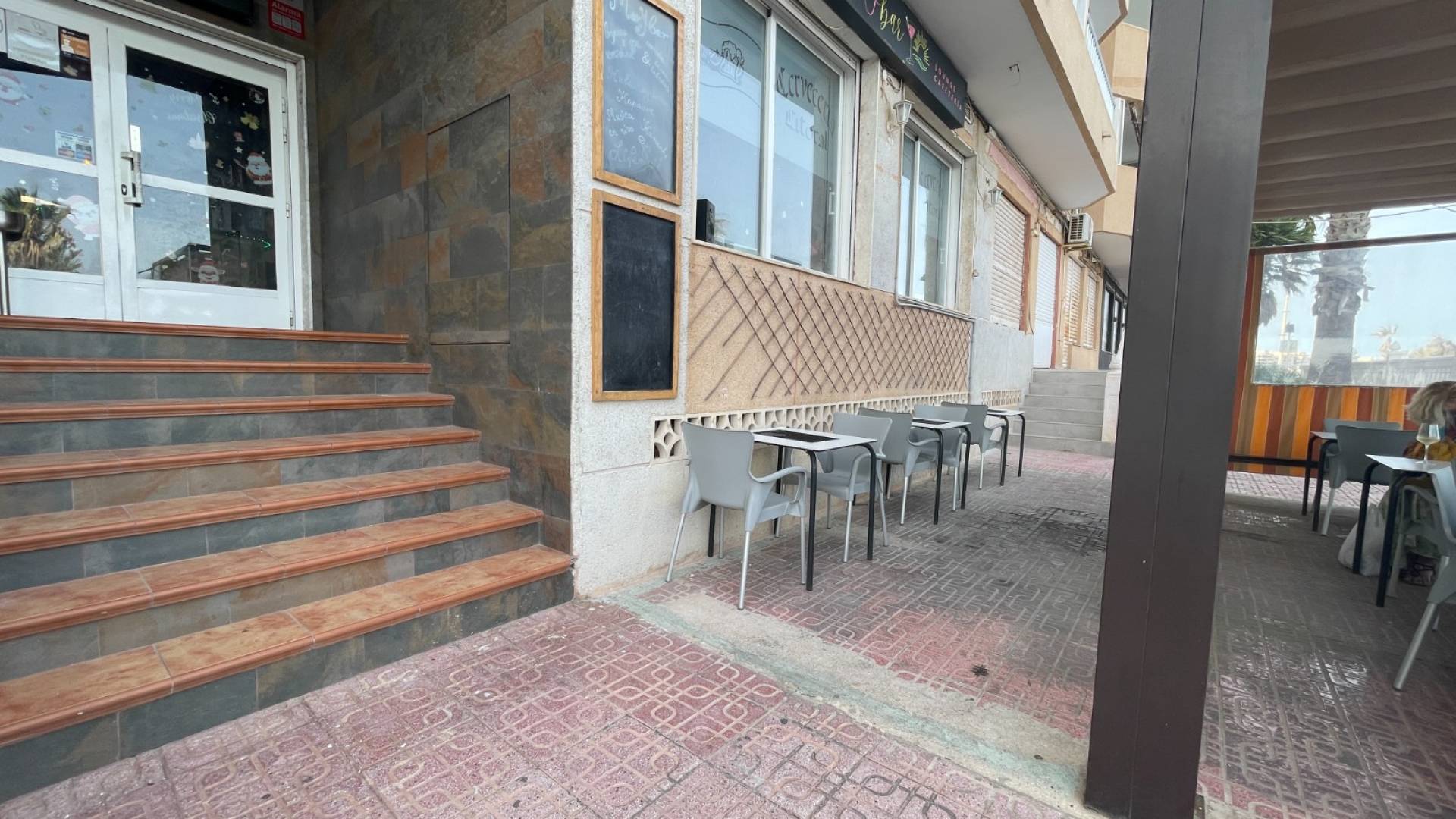 Gebraucht - Locaux commerciaux - Torrevieia - Comunidad Valenciana