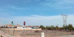 Gebraucht - Plot - Los Montesinos - La Herrada