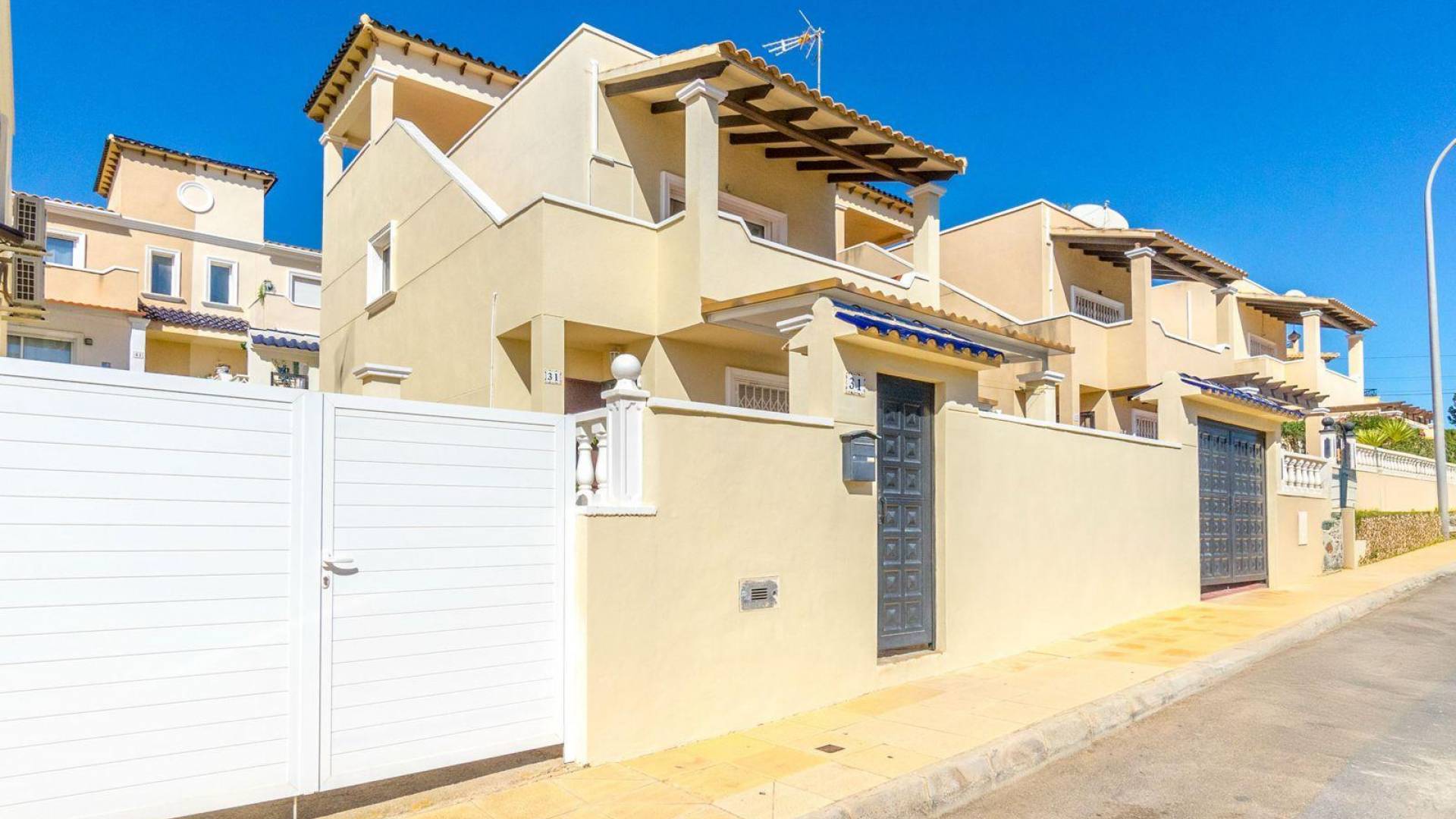 Gebraucht - Stadthaus - Orihuela Costa - Las Filipinas
