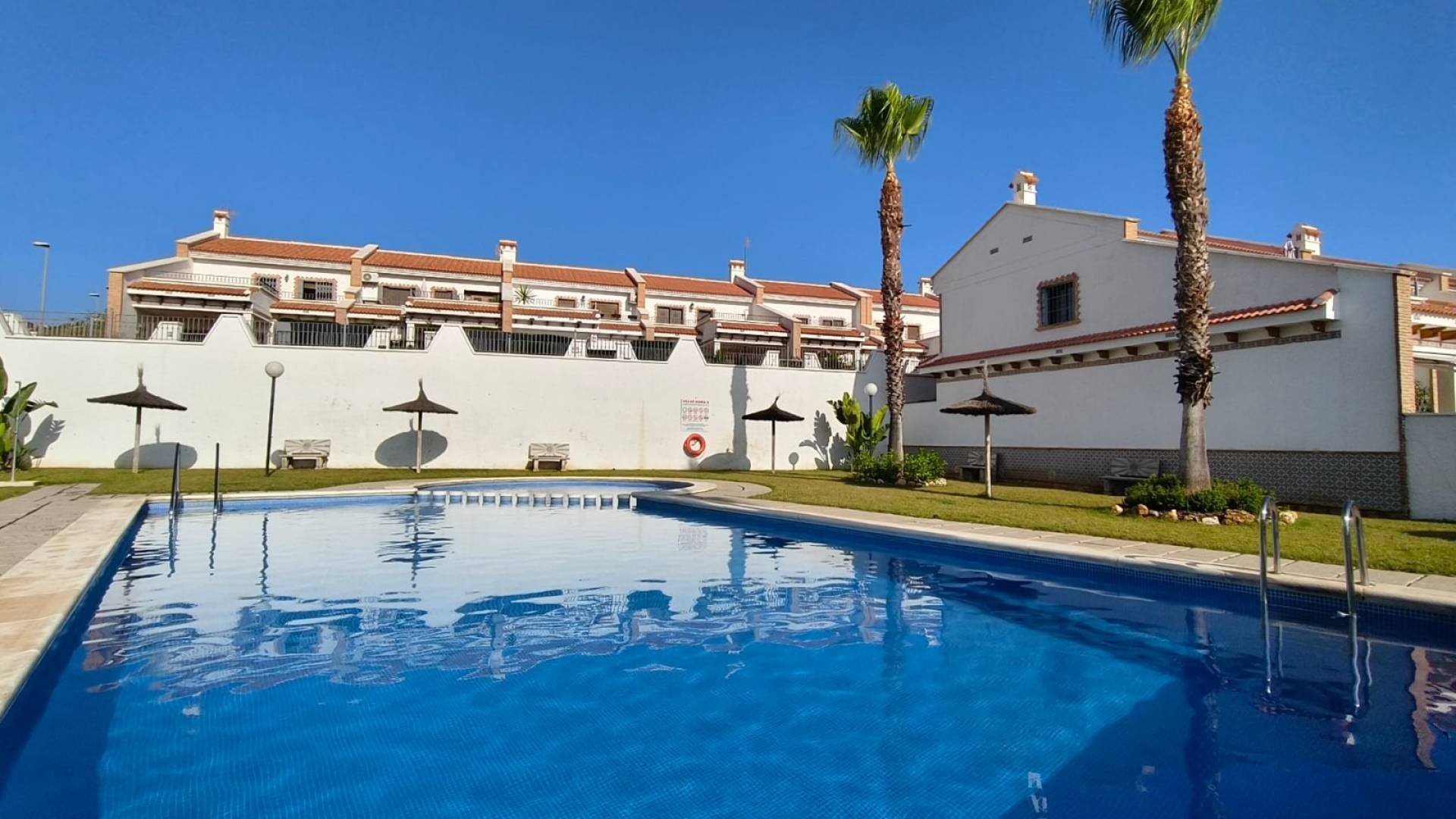 Gebraucht - Stadthaus - San Miguel de Salinas - 