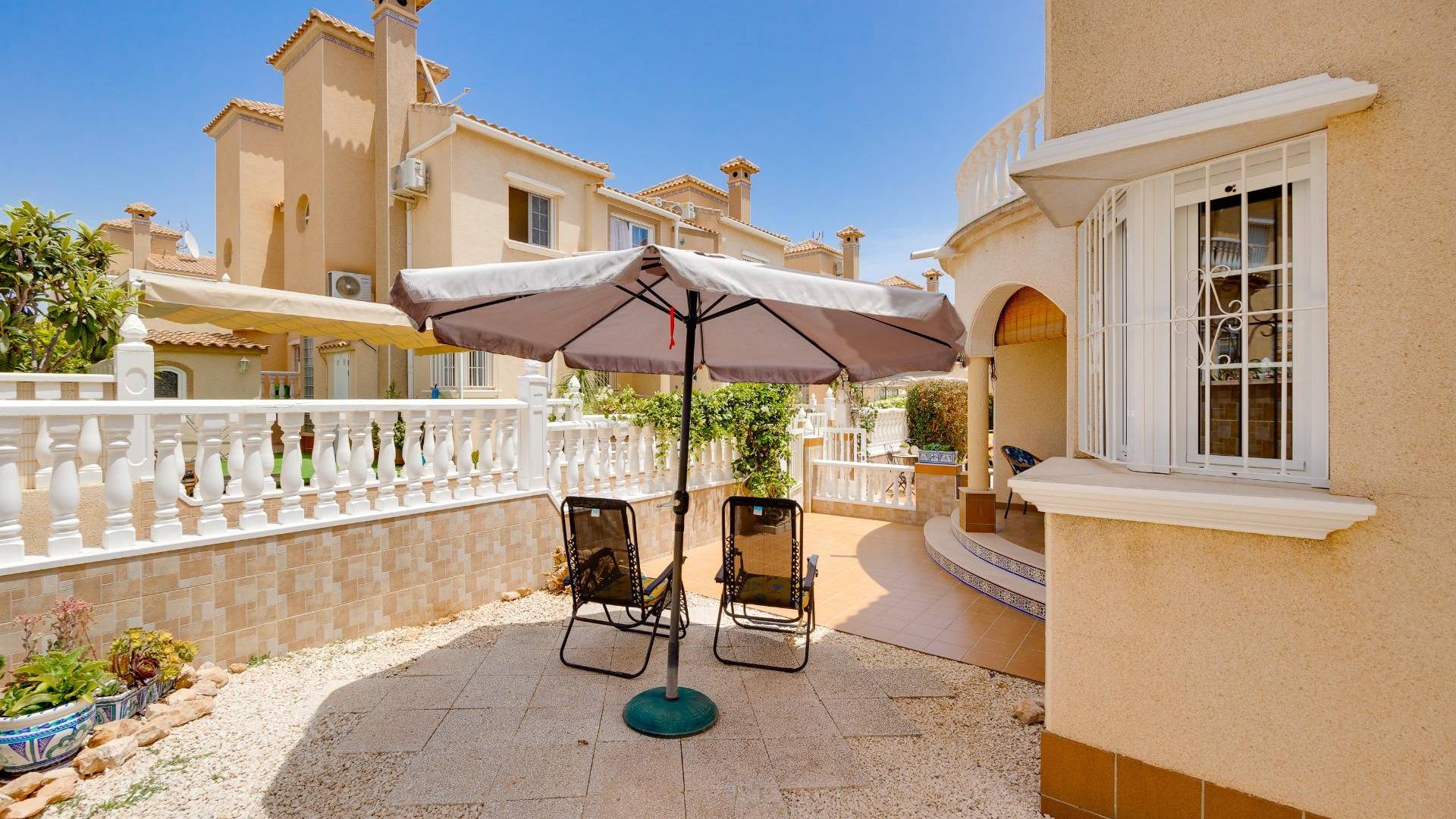 Gebraucht - Townhouse - Orihuela Costa - Playa Flamenca