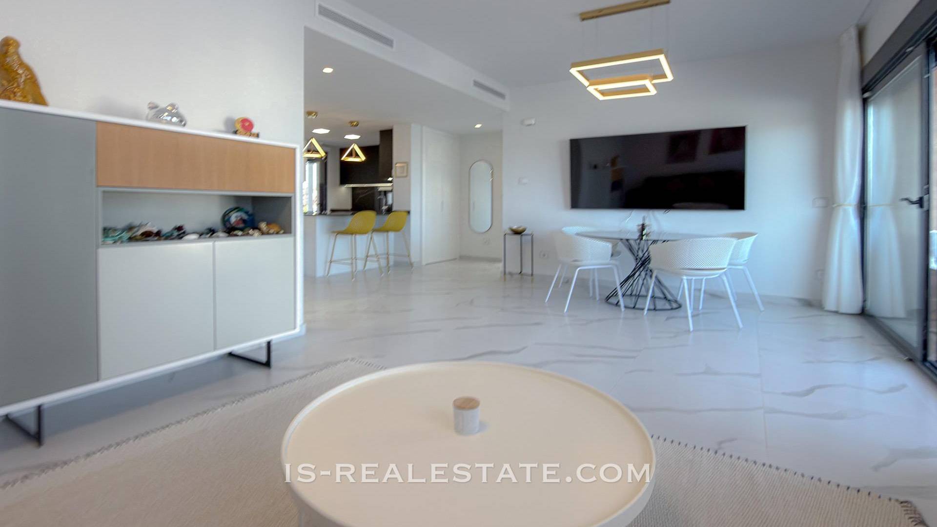 Gebraucht - Townhouse - San Miguel de Salinas - Bellavista