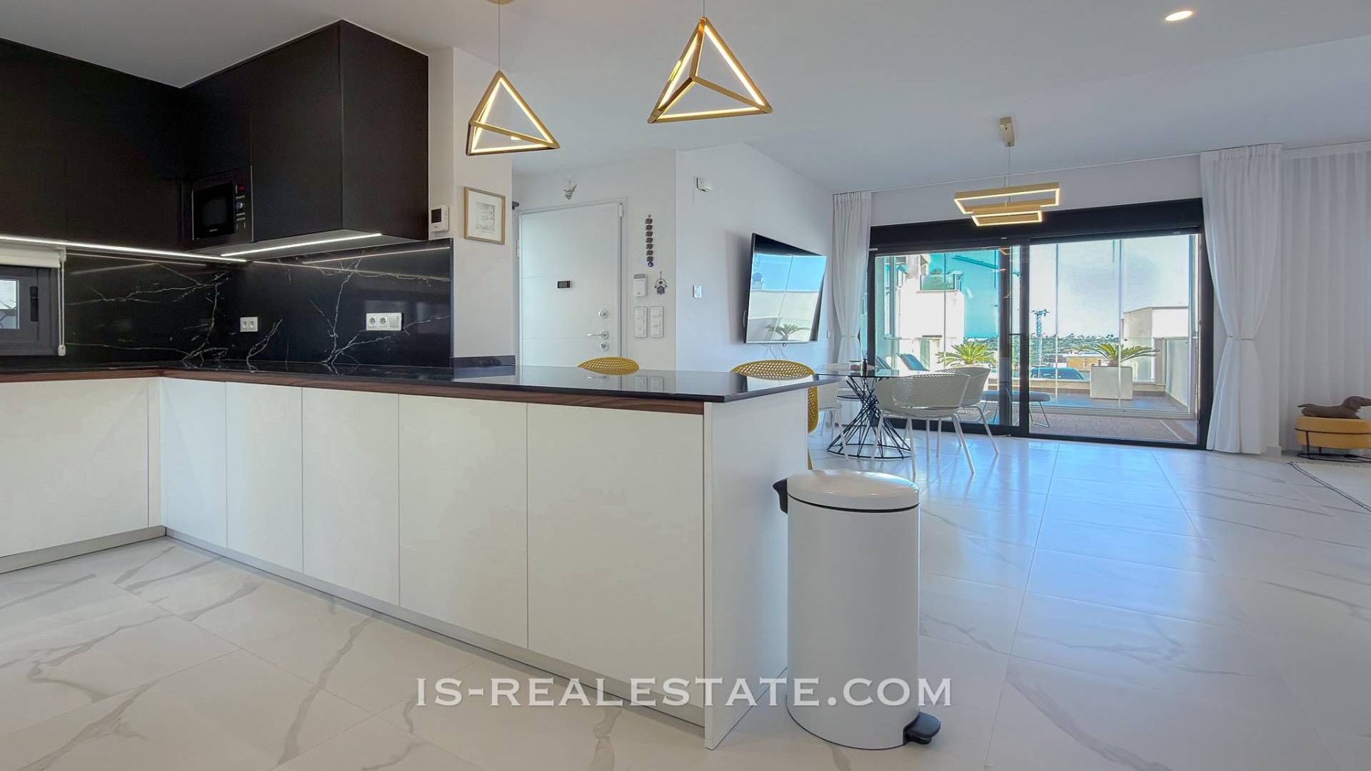 Gebraucht - Townhouse - San Miguel de Salinas - Bellavista