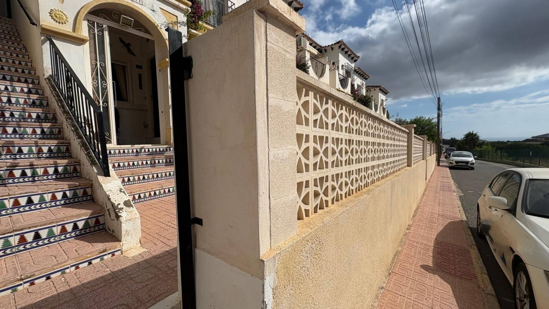 Gebraucht - Townhouse - San Miguel de Salinas - LAS FILIPINAS