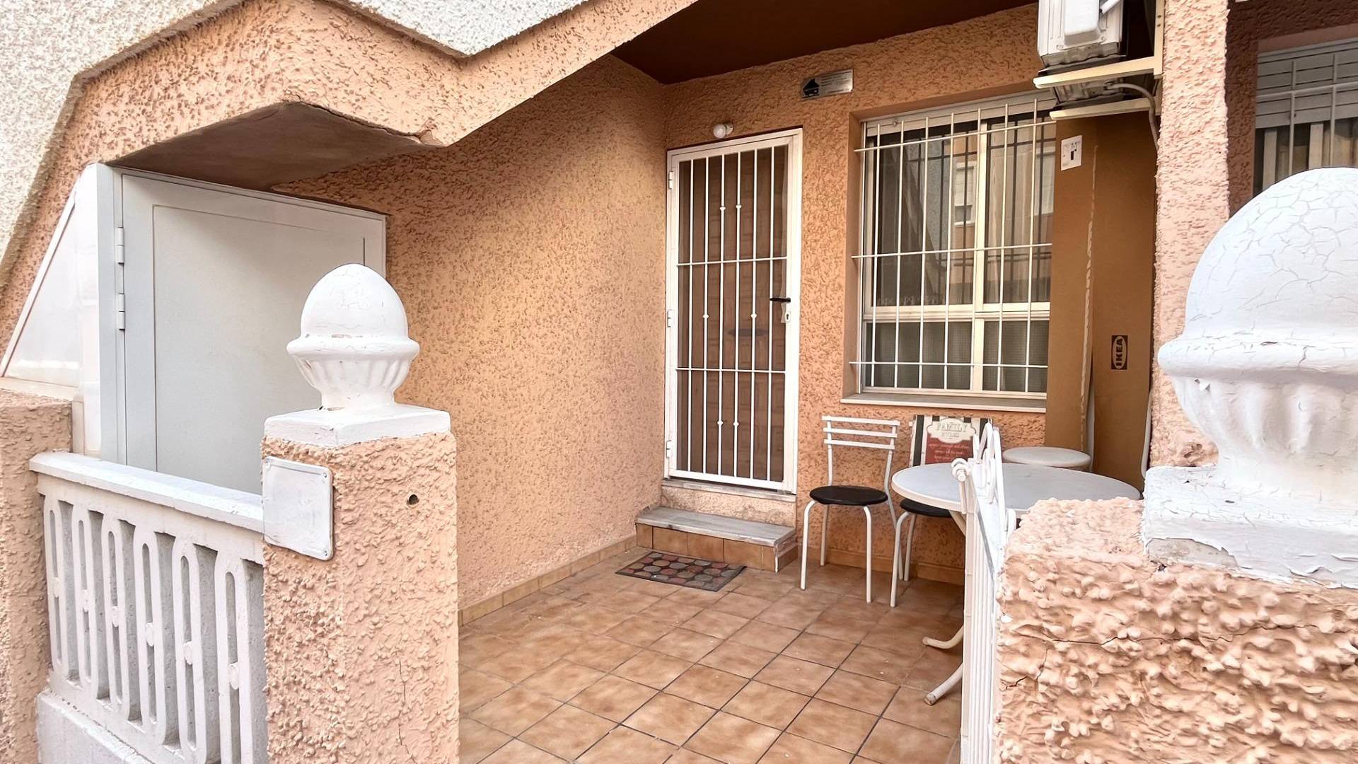 Gebraucht - Townhouse - Torrevieja - Estacion de autobuses