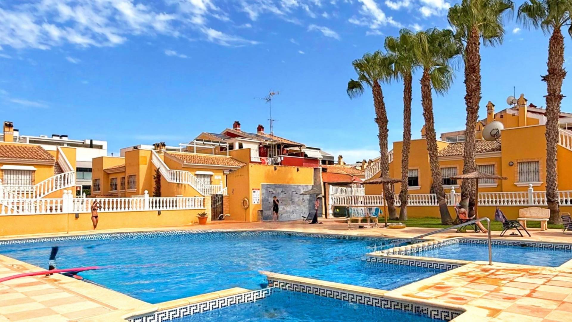 Gebraucht - Townhouse - Torrevieja - La Siesta - El Salado -  Torreta