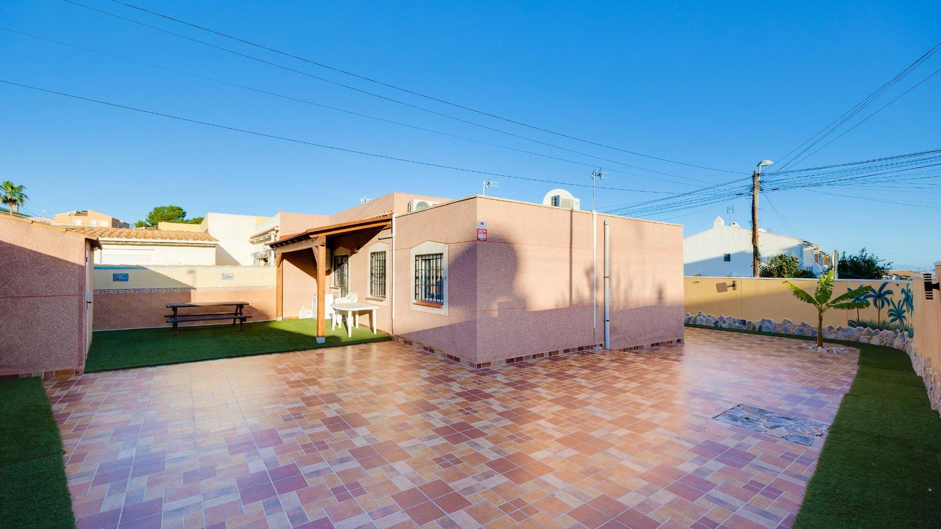 Gebraucht - Townhouse - Torrevieja - Los Balcones - Los Altos del Edén