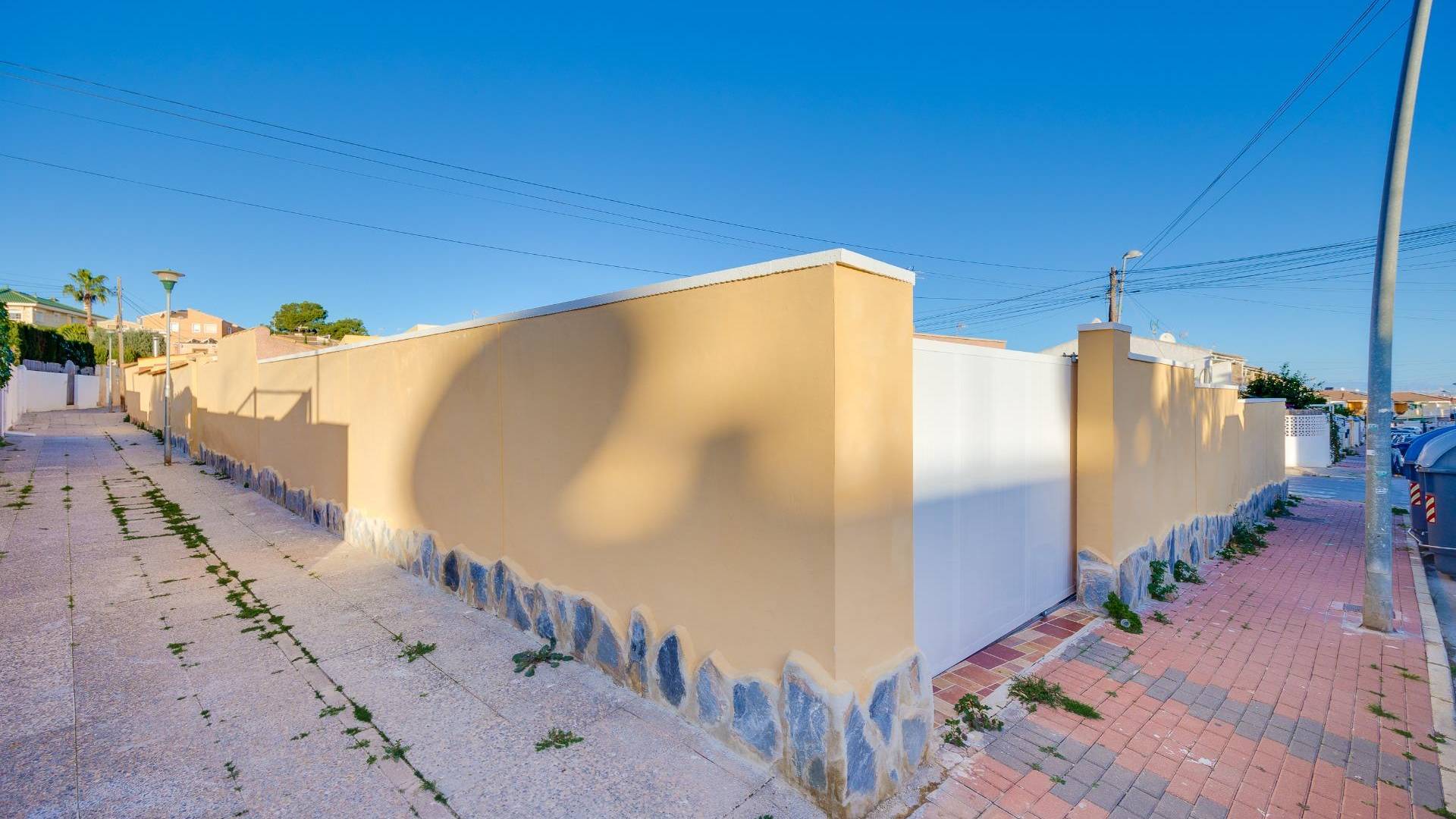 Gebraucht - Townhouse - Torrevieja - Los Balcones - Los Altos del Edén