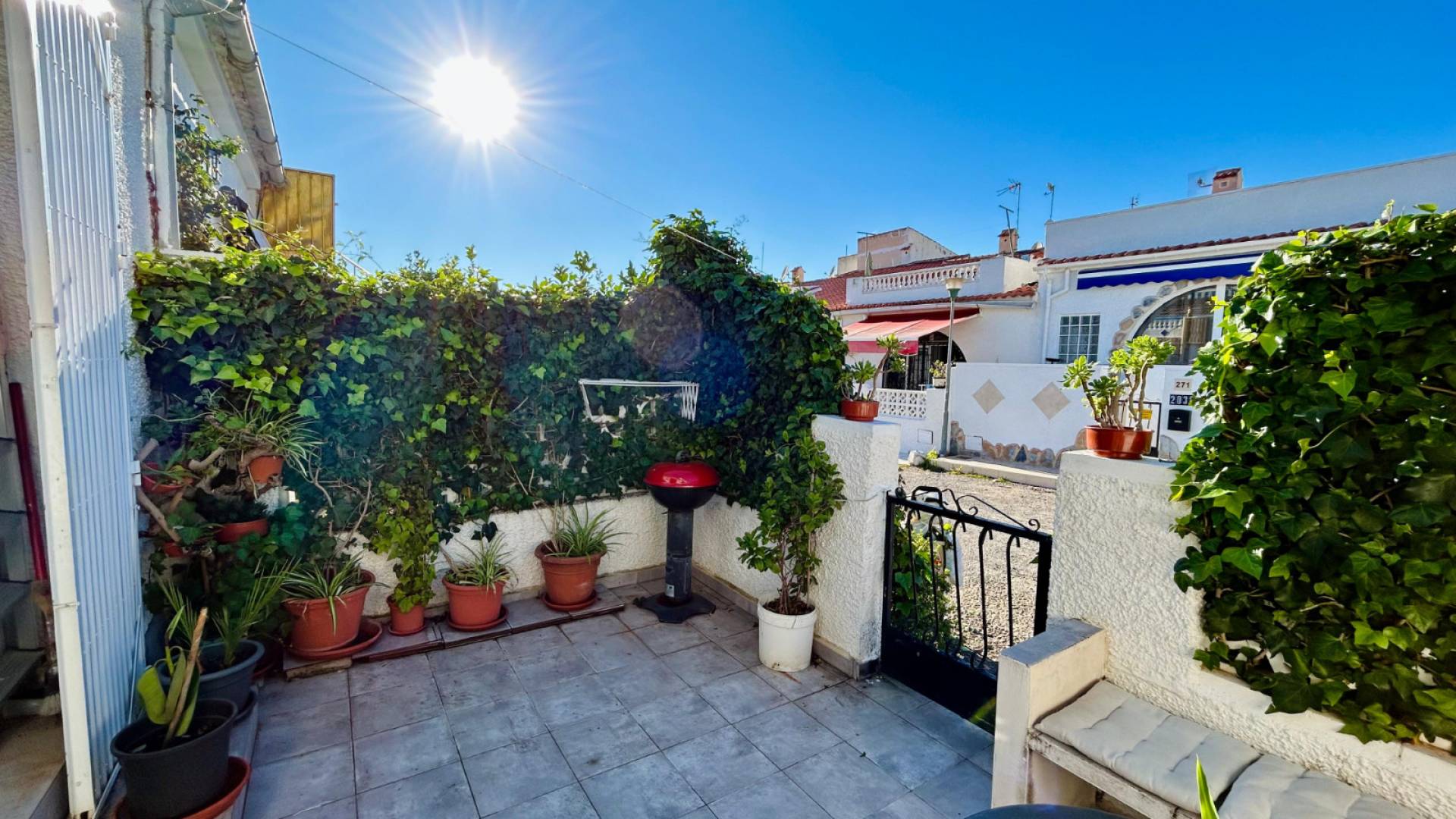 Gebraucht - Townhouse - Torrevieja - Urbanización San Luis