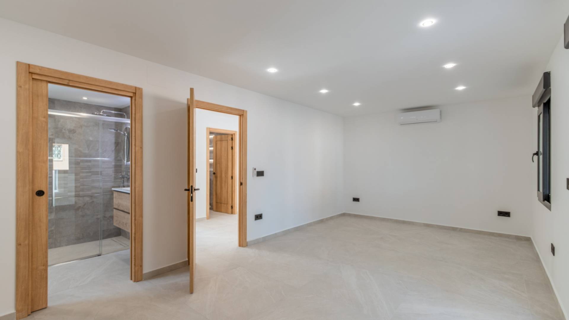 Gebraucht - Unabhängige Villa - Albir - L'Albir