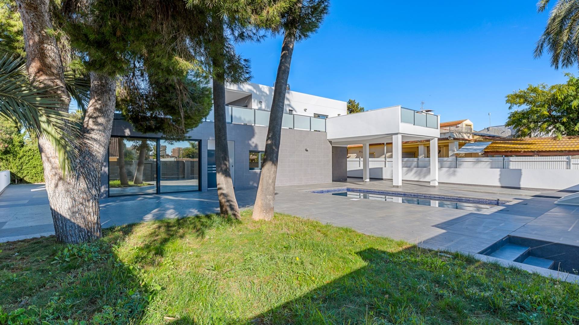 Gebraucht - Unabhängige Villa - Alicante - Campoamor