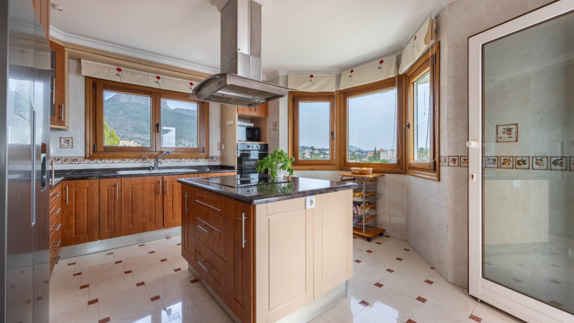 Gebraucht - Unabhängige Villa - Calpe - Maryvilla